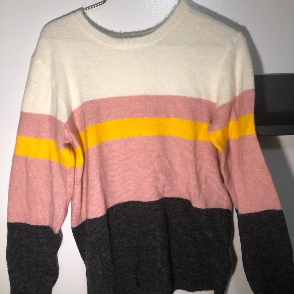 H&M sweater